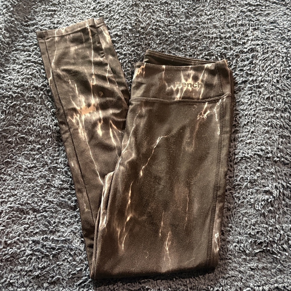 Bench Women's Black and Tan Tie-Dye Jeggings